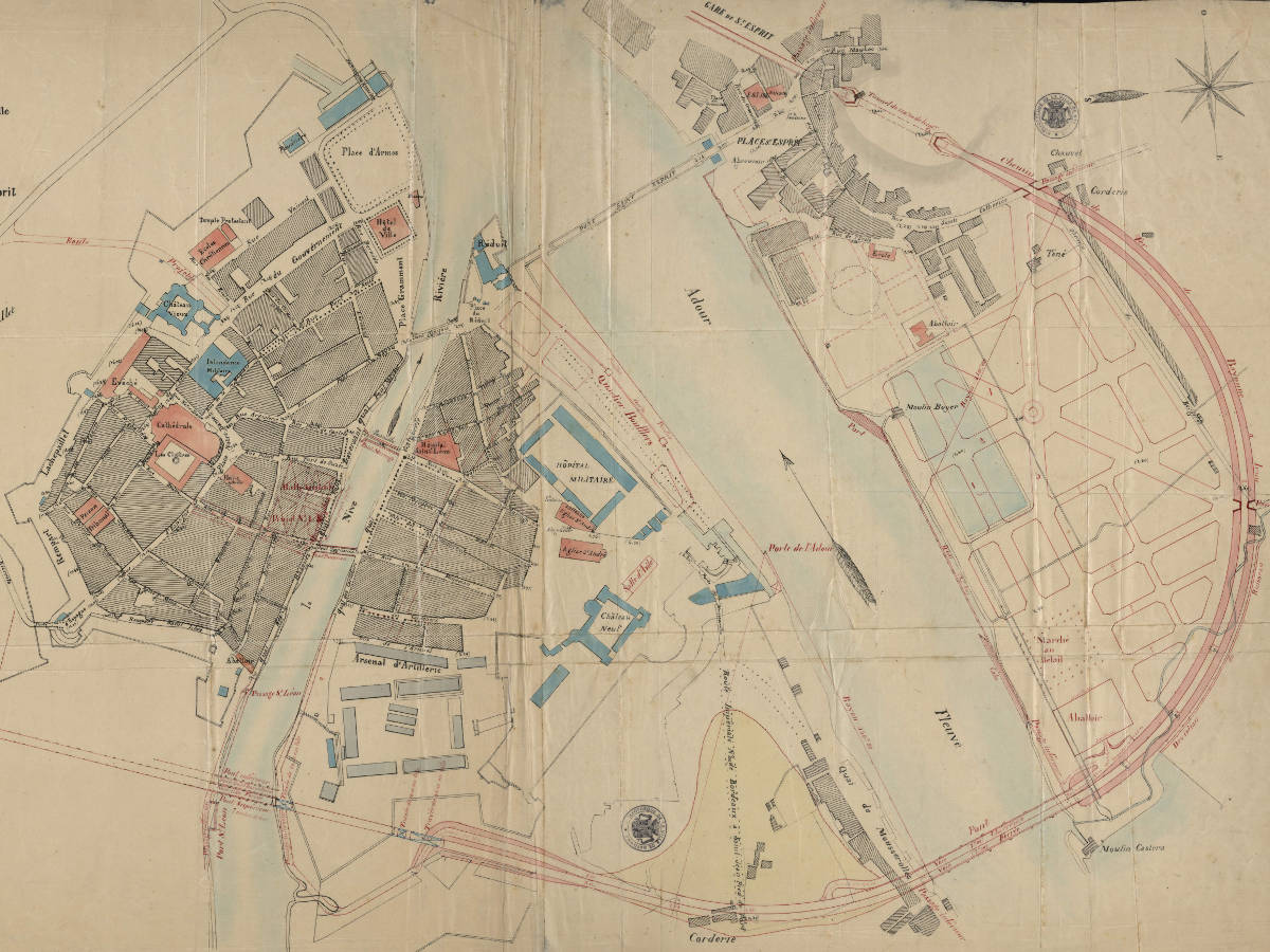 Ville de Bayonne : Projets. Etablissement de voies de communication entre les divers quartiers qui composent actuellement la ville sur les deux rives de l'Adour et de la Nive. Création de Halles centrales, création d'un nouveau quartier à Saint Esprit